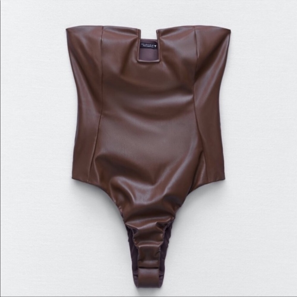 NWT Zara 2 Piece Faux Leather Bodysuit and Pants With Slit Set XL L - Picture 9 of 11
